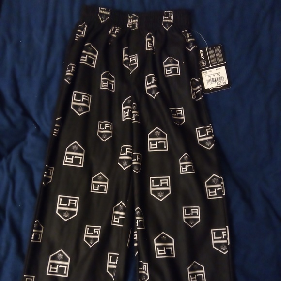 Boys XS 4/5 Pajama Pants LA Kings Hockey - Picture 1 of 6